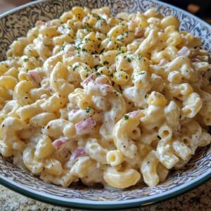 The Best Creamy Macaroni Salad Recipe