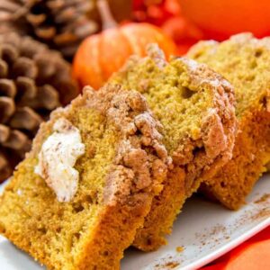 Authentic and Flavorful Pumpkin Bread With Streusel Topping