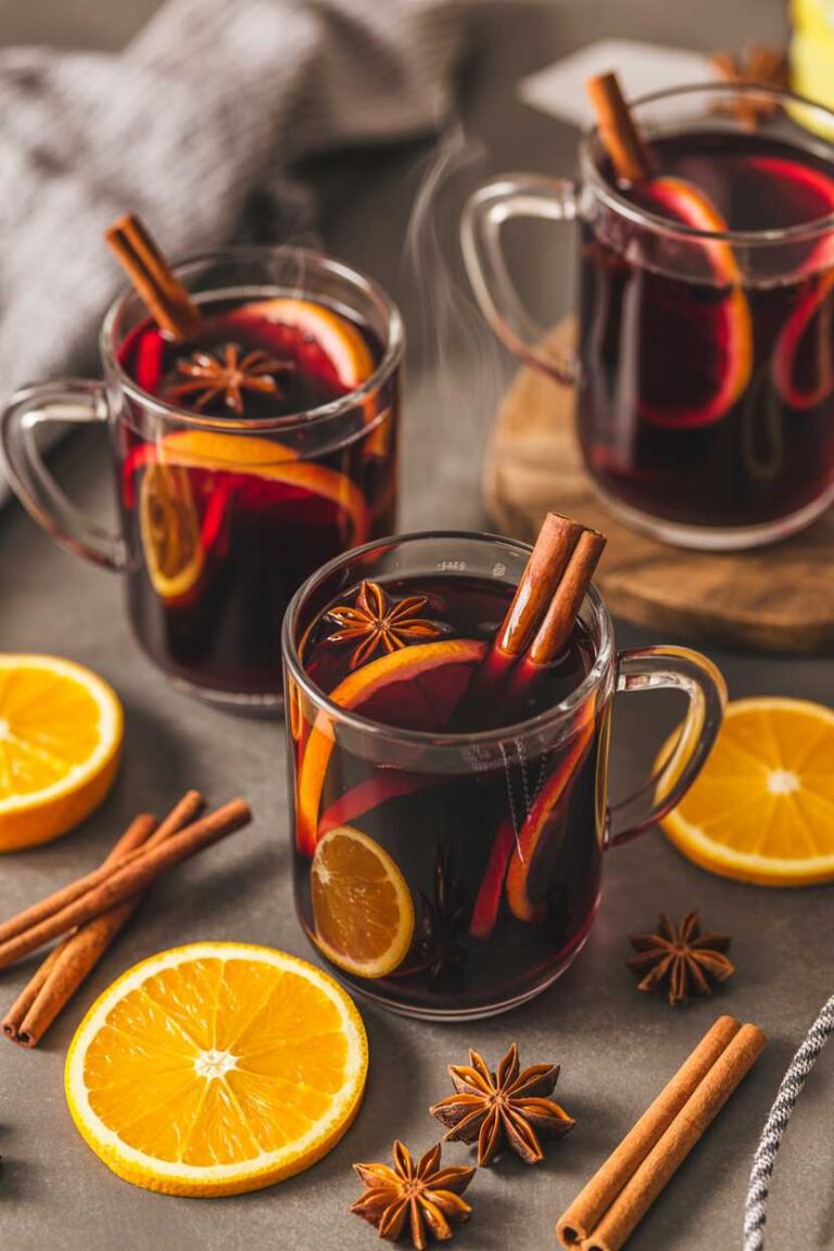 🎄 Simple & Delicious Christmas Mulled Wine Recipe