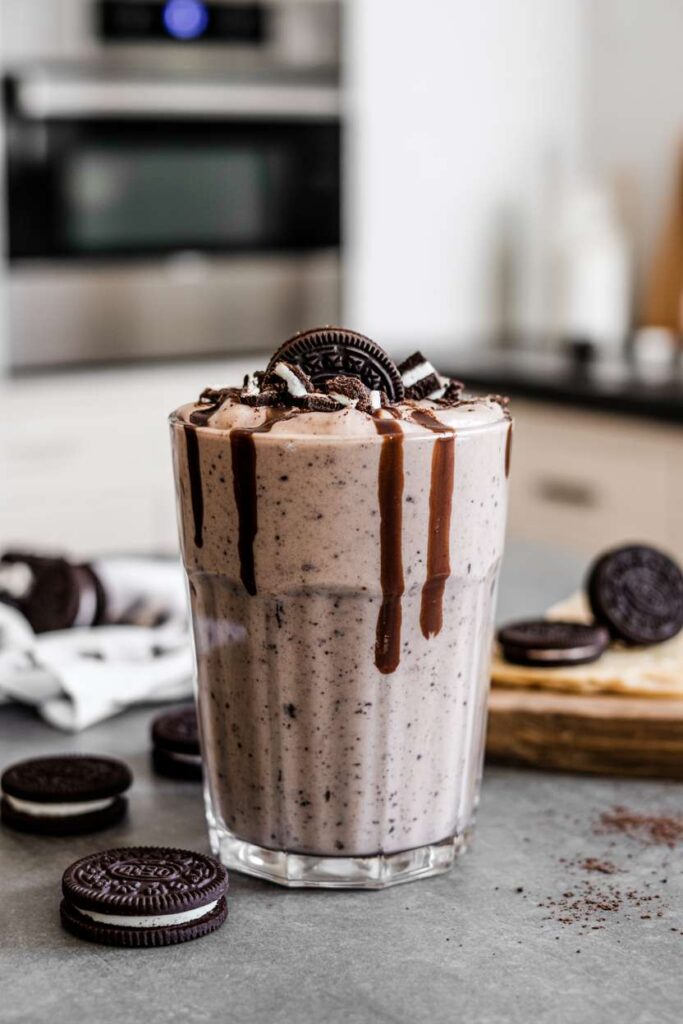 Authentic Oreo Smoothie Recipe: A Decadent Delight